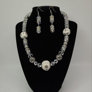 Necklace and earrings set